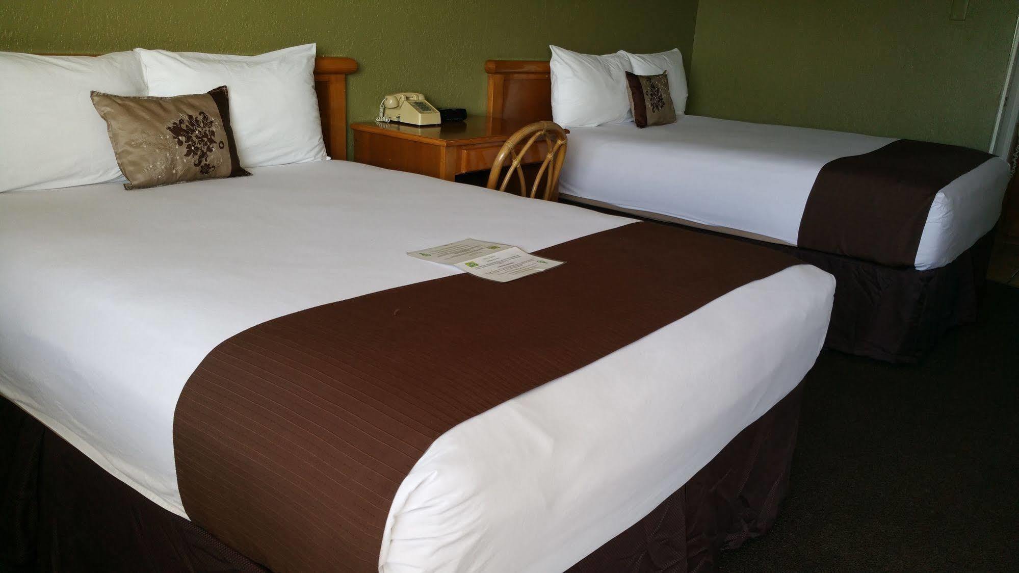 נוגאלס Mariposa Hotel מראה חיצוני תמונה